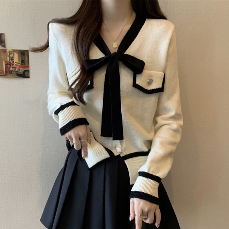 小香风蝴蝶结针织开衫女秋冬新款V领打底衫显瘦上衣欧货漂亮毛衣