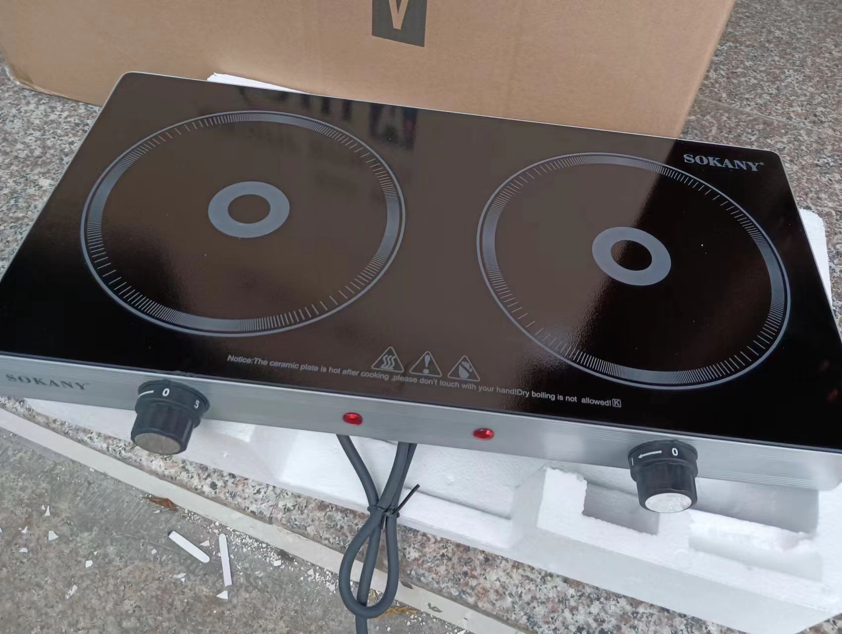 Induction Hob For Home Use And Hot Pot Cooking_voghion.com