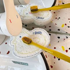 Simple and Pure Color Convenient Adult Soft Bristle Toothbrush Bathroom Cleaning Couple's Style Independent Color Box Portable BH026