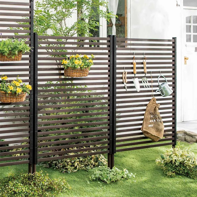 Fence Fence Flower Stand Outdoor Hidden Guardrail Climbing Pergola Courtyard Garden Bracket Plant Climbing Fence Shelf