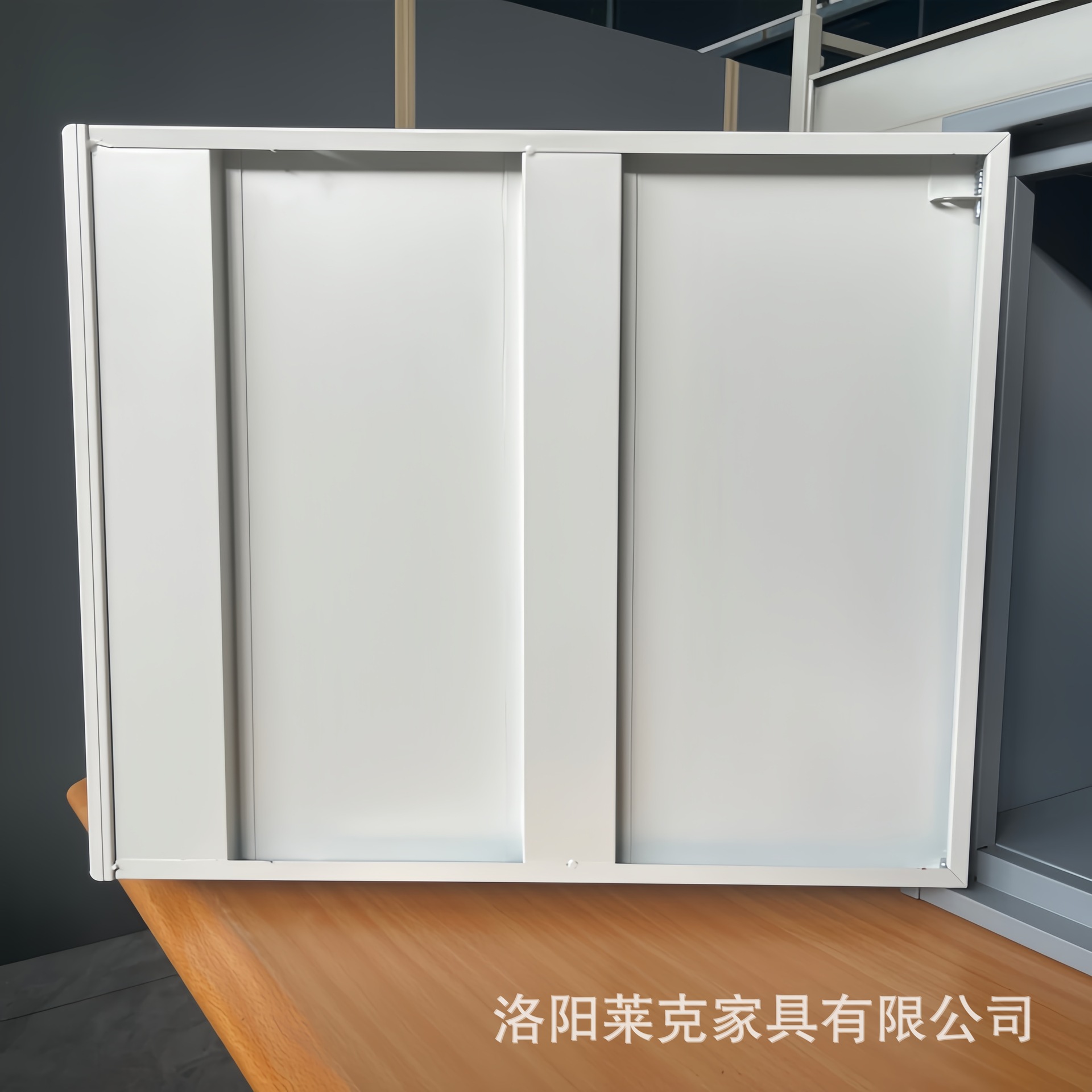 Gabinete de archivos personalizado gabinete bajo gabinete de acero superior pequeño gabinete de almacenamiento con cerradura se puede personalizar gabinete de hoja de hierro escuela doméstica