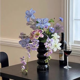 High-end simulation fake bouquet decoration advanced landscaping scene layout photography furnishings light luxury desktop atmosphere