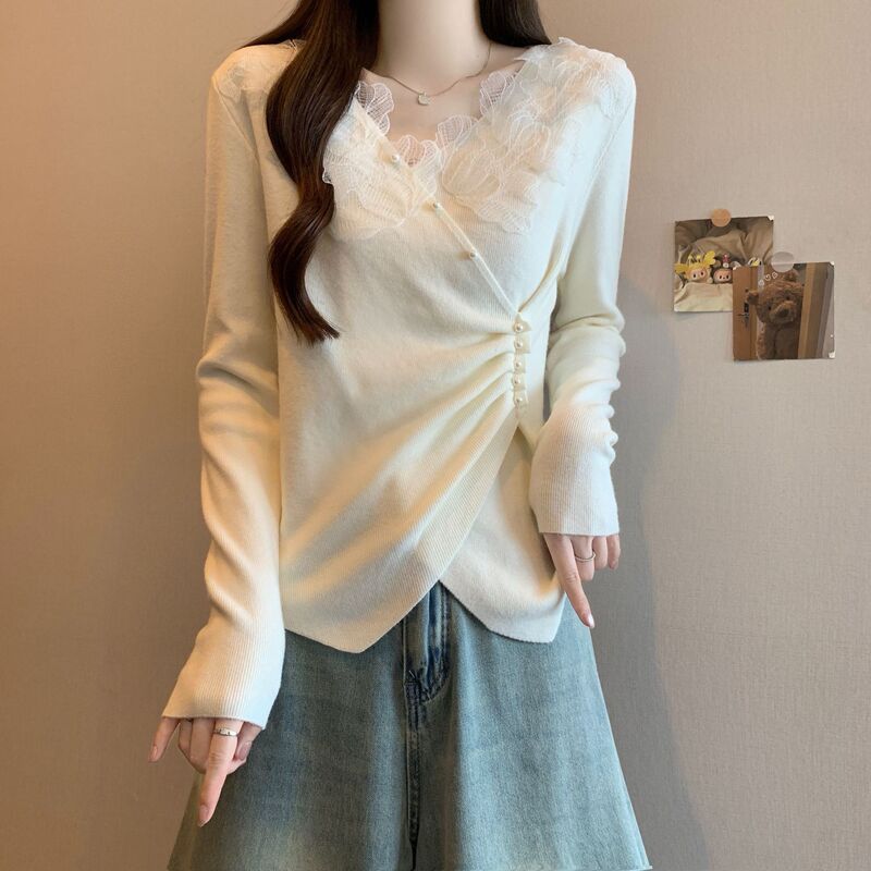 Plus-Size Thermal Lace Long-Sleeve Base Shirt for Women, New Spring and Autumn Style, Loose Fit, Slimming, Covers the Body, Warm Top Plus-Size Thermal Lace Long-Sleeve Base Shirt for Women, New Spring and Autumn Style, Loose Fit, Slimming, Covers the Body, Warm Top
