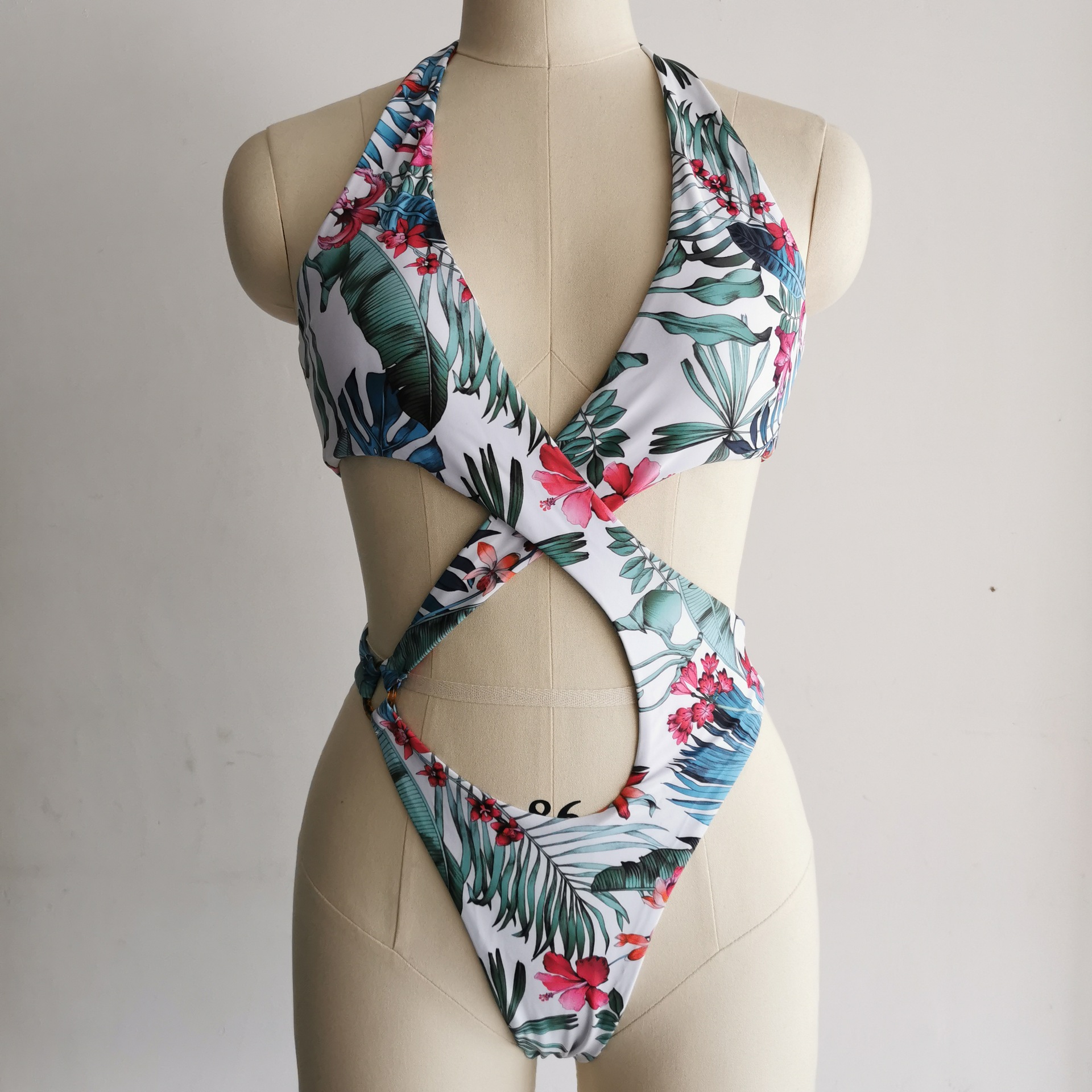 140g Weight Sleeveless Sleeve Length Pullovers Placket Type Nylon, Polyester Fabric Type Regular Top Length Bodysuit Tops Type 1 Piece Quantity Swimming Pool, Swimming Occasion Halter Neck Neckline Breathable Function Skinny Fit Type Solid Color Pattern Women'S Gender Fashion Style Women's Fashion Solid Color 1 Piece One Piece 27