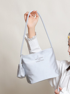 Small bag, shoulder bag, underarm bag, South Korea, trend of season