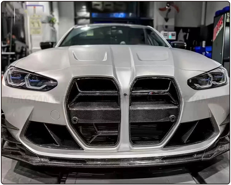 Suitable for new BMW M3 M4 G80 G82 modified dry carbon fiber CSL medium mesh grille 2021 +