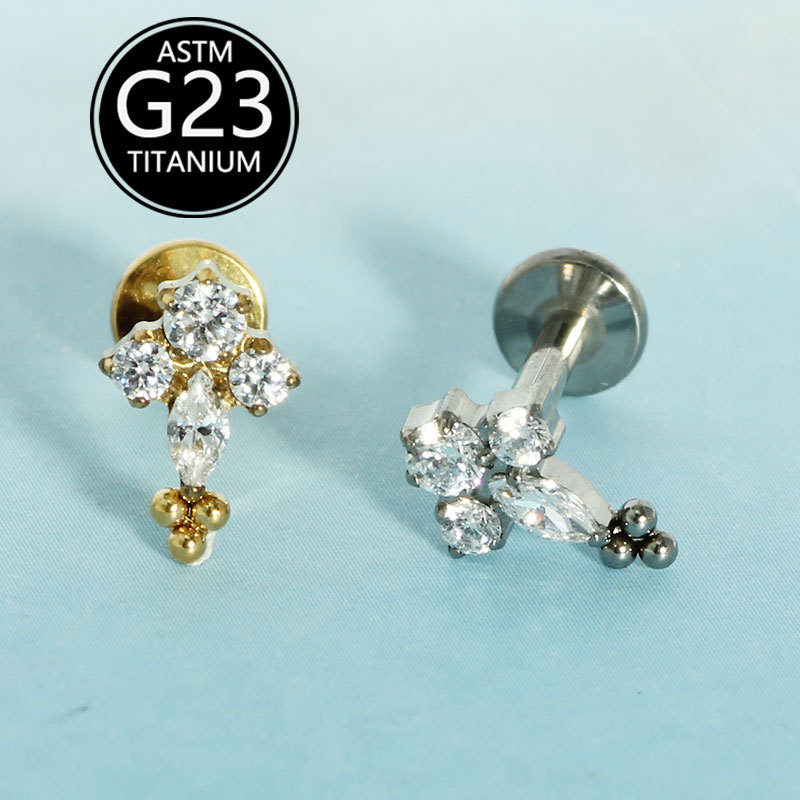 16G labret stud size and finish detail