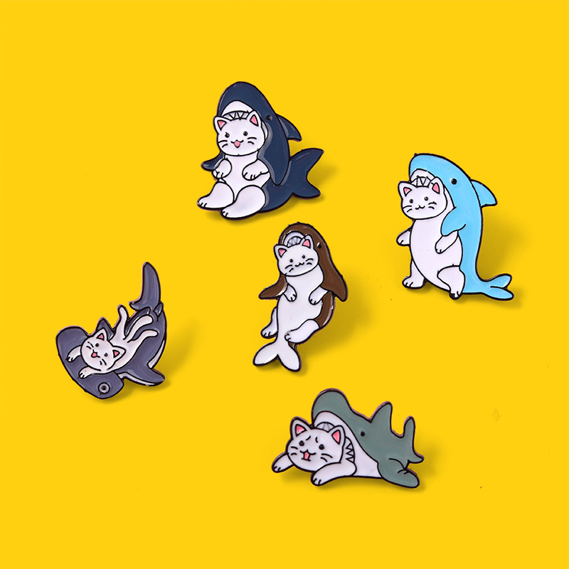 Creative Marine Animal World Alloy Brooch Cartoon Cute Shark Eating Cat Shape Enamel Brooch display picture 1