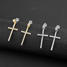 �W�������M�ʮ�ּܶ�����Ů���Խ��^�ʯ���ہ��R�d�������ж��h