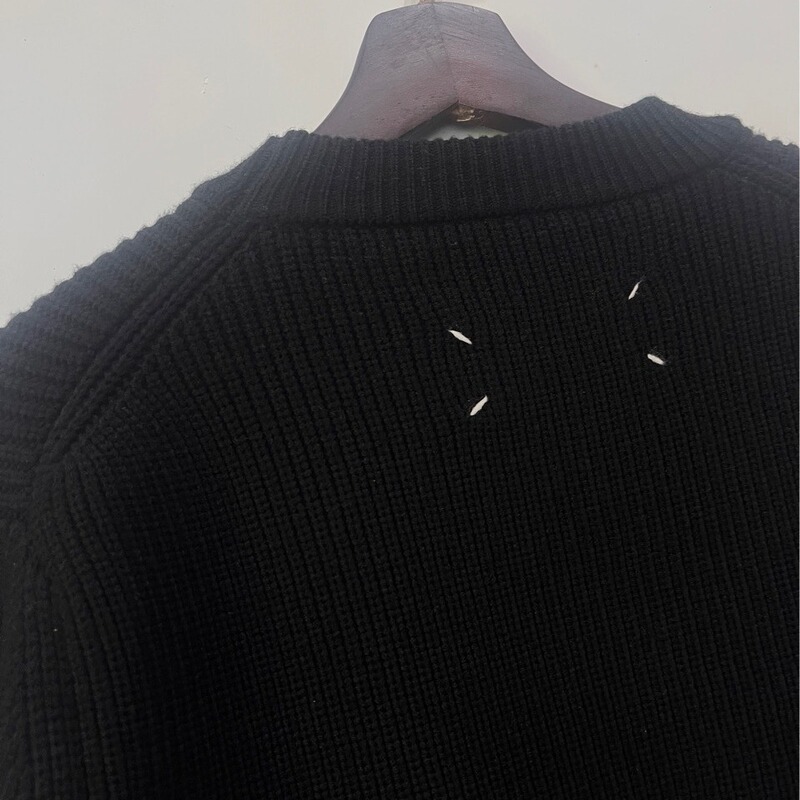 Majia Four-Corner 21Am Knit Sweater, Round Neck Pullover, Loose Sweater for Men and Women, Four-Corner Stitched Sweater, Couple Style, Simple