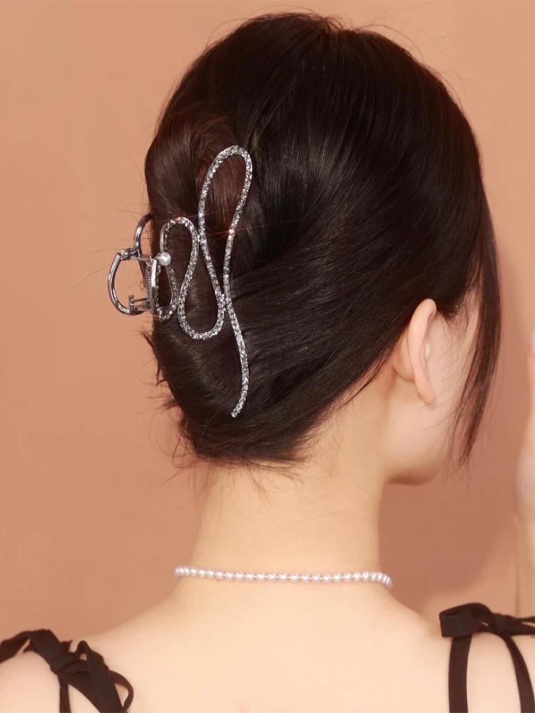 Premium geometric minimalist hair clip, large size hair clip for thick hair volume, back of head influencer hair clip, shark clip hair claw