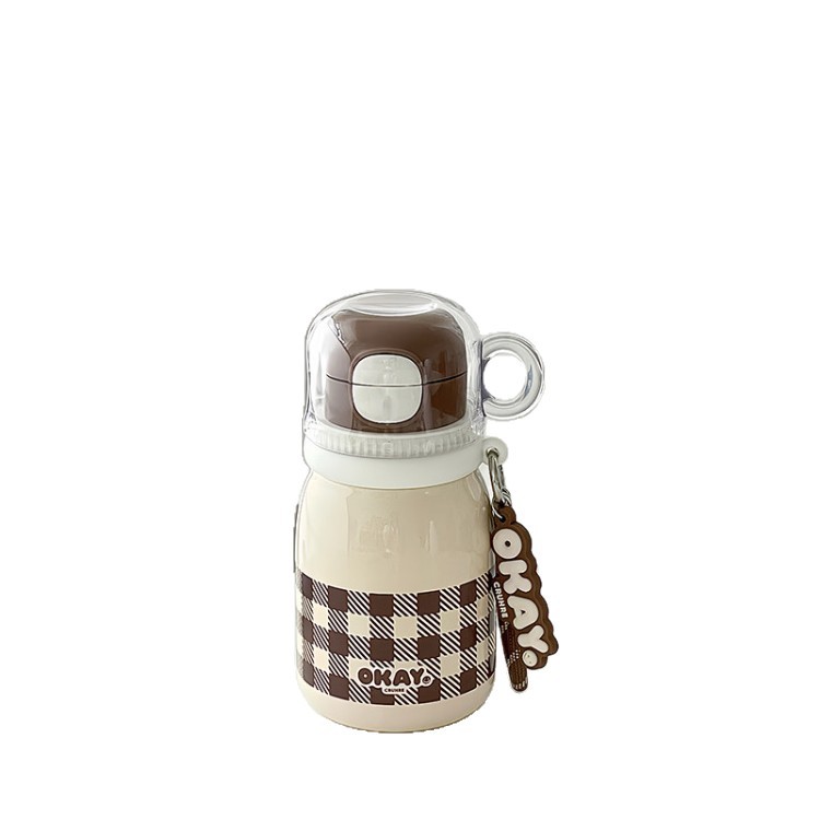 Una taza de tres bebidas taza de cubierta de agua potable taza de paja de acero inoxidable taza de agua portátil pequeña para niñas de alto valor facial