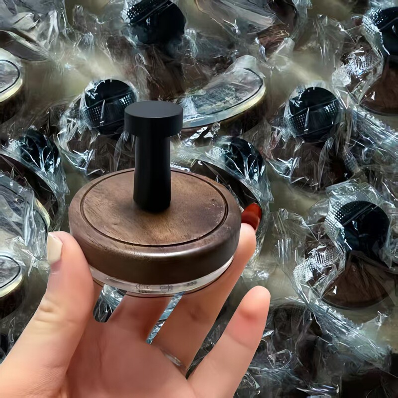 胡桃木纹吸盘旋钮挂钩强力承重粘胶挂钩无痕强吸力免打孔置物挂钩|undefined