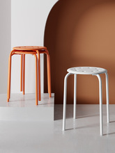 塑料凳子加厚餐厅叠放简约现代餐桌铁腿独凳可板凳小椅子圆凳家用