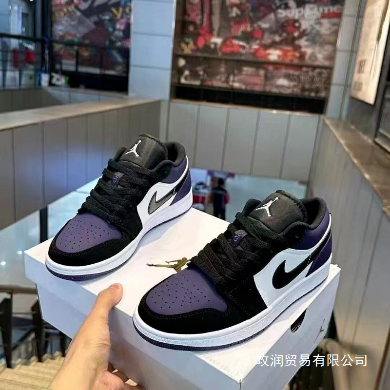 Summer Aj1 Low-Top Laser Blue Lightning Sneakers for Men and Women, Couple's Casual Basketball Shoes, Versatile Ins-Style Wholesale Summer Aj1 Low-Top Laser Blue Lightning Sneakers for Men and Women, Couple's Casual Basketball Shoes, Versatile Ins-Style Wholesale