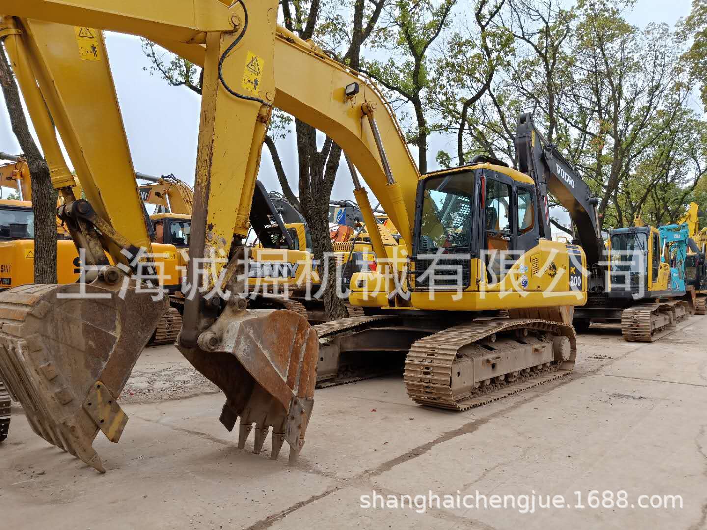 KOMATSU小松210-8二手挖掘机 PC220挖机 二手小松200 220-7钩机