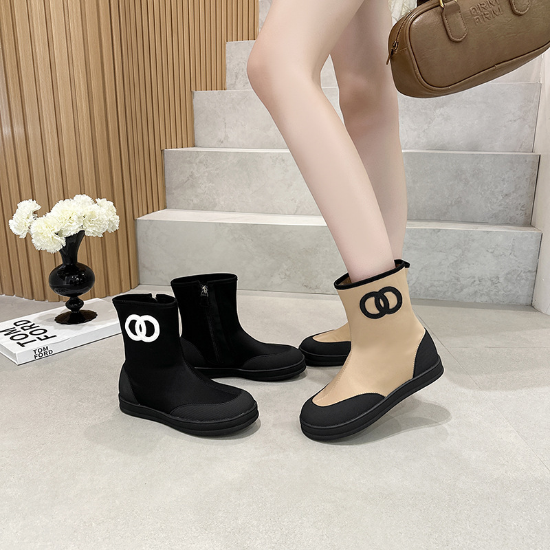 Chanel-style color-blocked women's short boots 2026 new model flat slim boots elastic sock boots Chelsea short boots Martin boots