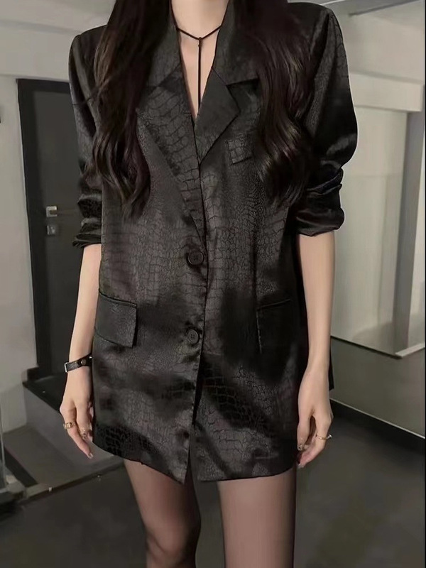 High-End Crocodile Pattern Long-Sleeved Shirt for Women 2026 New Style Pure Lust Style Loose-Fitting Retro Style Top for Women High-End Crocodile Pattern Long-Sleeved Shirt for Women 2026 New Style Pure Lust Style Loose-Fitting Retro Style Top for Women