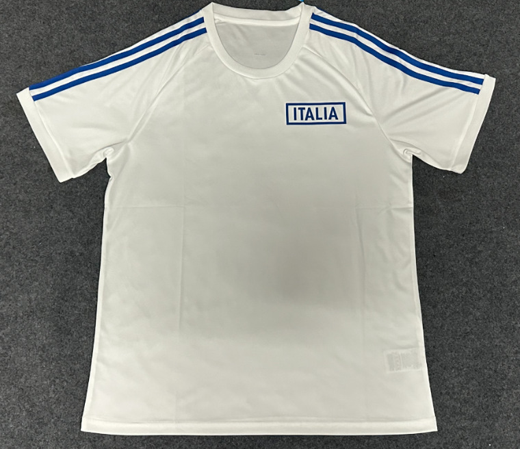 2425 Camiseta de fútbol de local y visitante transfronteriza italiana Edición especial Serie de camisetas Suministro directo de fábrica Edición conjunta