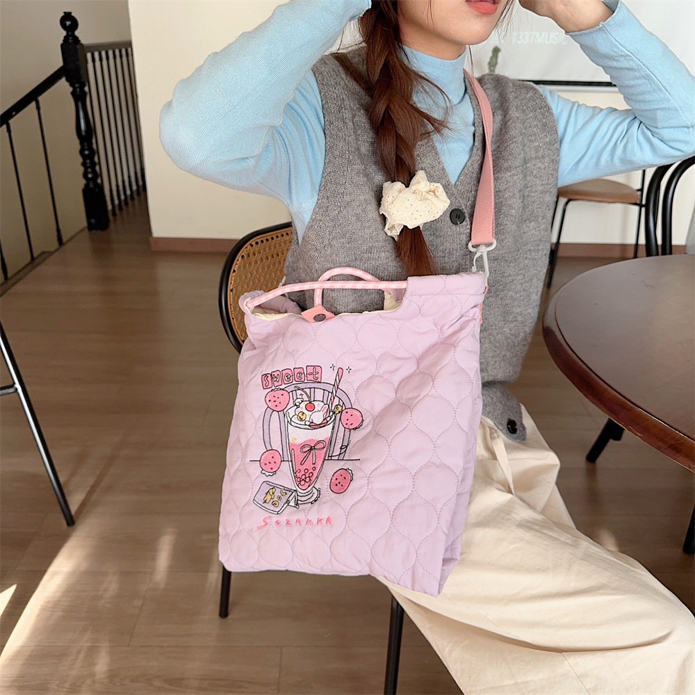 31223 Quilted soft crossbody bag, large capacity hand-held shoulder bag, cartoon embroidered little rabbit student handbag undefined