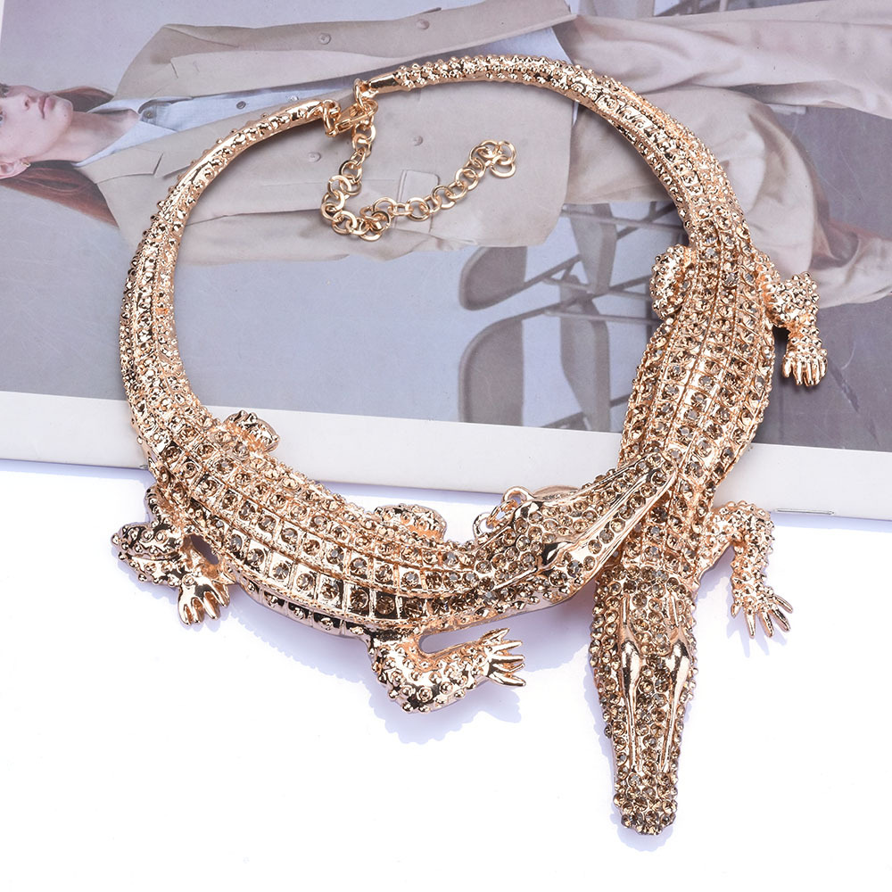 Exaggerated Crocodile Alloy Inlay Rhinestones Women's Necklace display picture 2