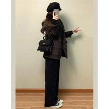 大码胖mm格子短款毛呢大衣女秋冬高级感双排扣休闲呢子外套200斤