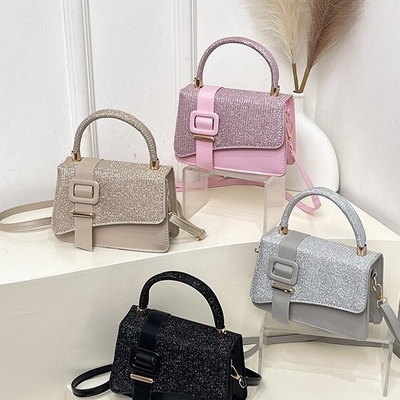 Handheld Small Square Bag Women's Bag 2025 Summer New Fashion Shoulder Bag Supports Large Mixed Wholesale Crossbody Small Bag