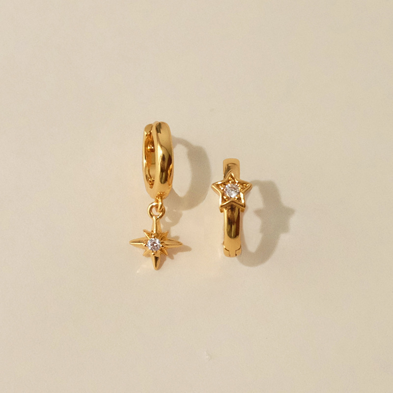 Exquisite and Compact Star Zircon Earrings for Women, Fashionable and Unique, with a Light Luxury Feel, Ear Hoops, Ear Clips, Asymmetrical and Versatile Ear Jewelry