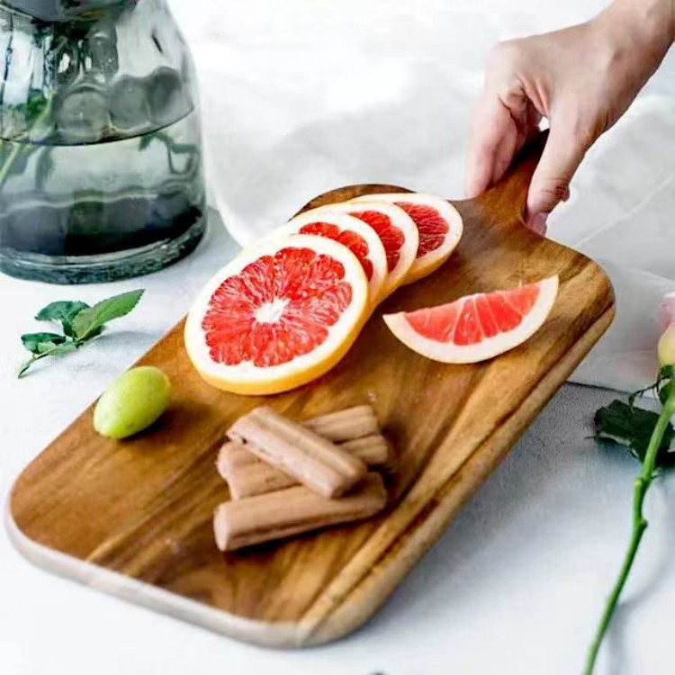 Tablero de cortar de madera de acacia simple creativo con mango tabla de cortar colgando tablero de corte de fruta tablero de filete tablero auxiliar de suplemento de alimentos para niños