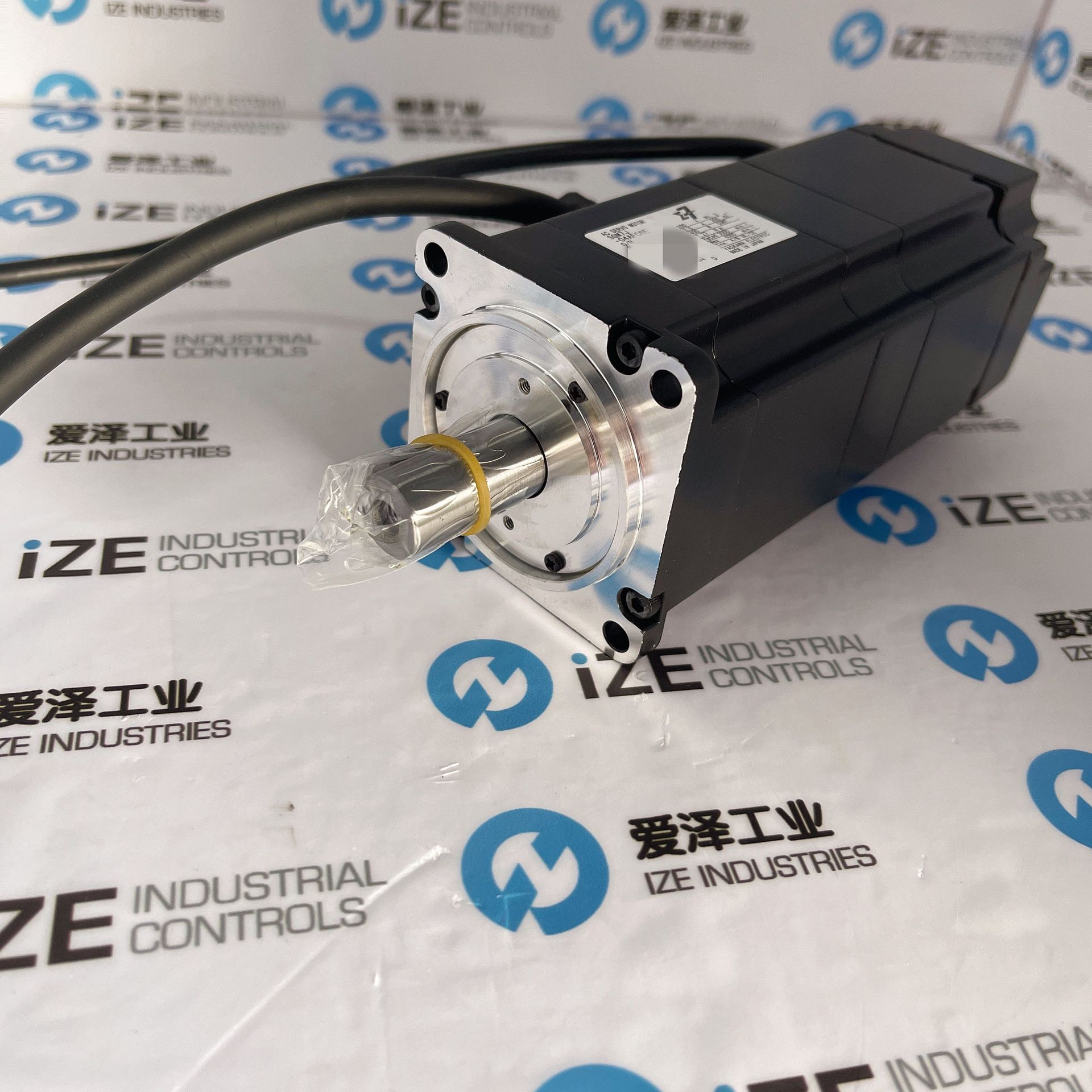 YASKAWA电机SGM7J-04AFC6E原装