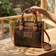 �W���羳����Ů�¿���r��Ůʿ���μ�б��ٴ���ĸС���OӋbags