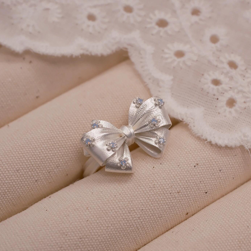 Anello da donna in argento sterling S925 con fiocco tempestato di diamanti, regolabile, di nicchia, di alta gamma, lusso leggero, versatile, nuovo_voghion.com