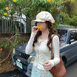 韩系早秋超好看的蕾丝内搭镂空上衣女春秋新款长袖小衫设计感小众
