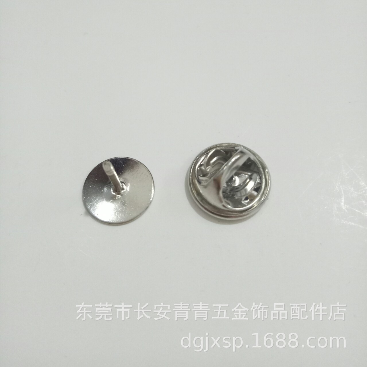 En stock gran base pin plástico mariposa tapa insignia tapa de plástico broche embrague interfaz cordón