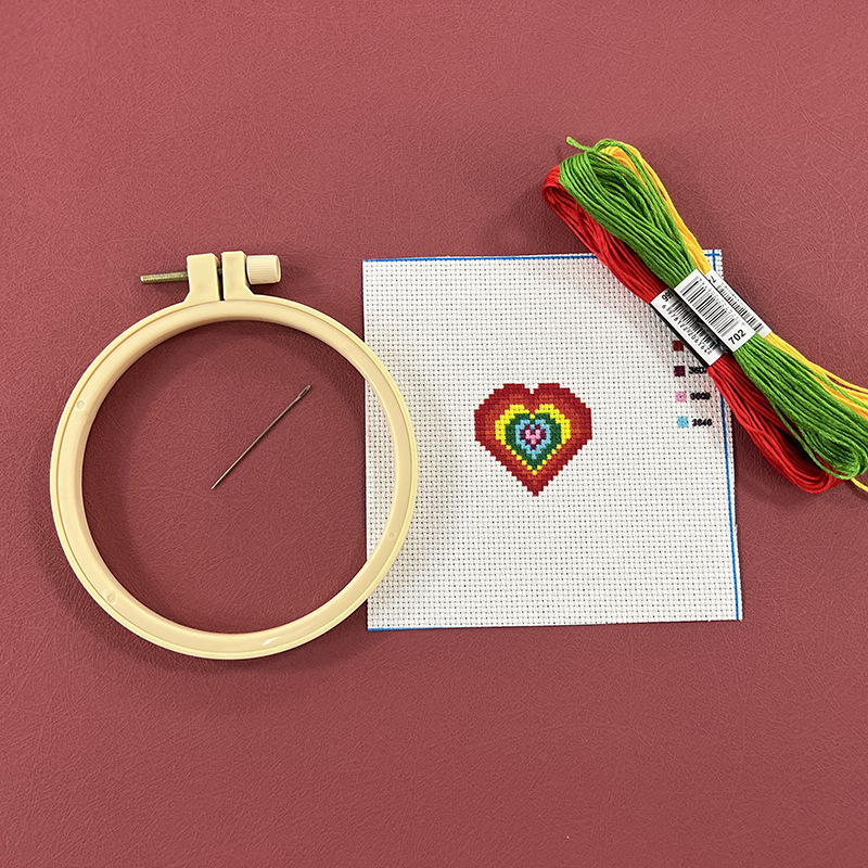 Nuevo bordado DIY traje hecho a mano básico de punto de cruz transfronteriza Inglés paquete de material de dibujos animados de animales de vacaciones colgando pintura