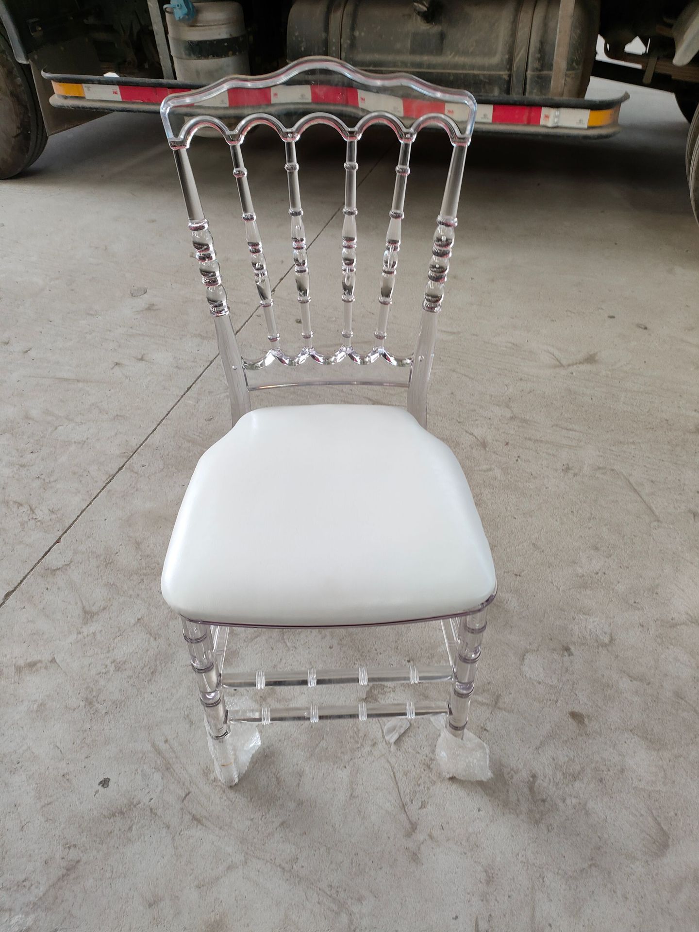 Star Factory wholesals wedding bamboo chair, PC acrylic chair, transparent crystal chair, and plastic backrest chair for hotel banquets pic 7