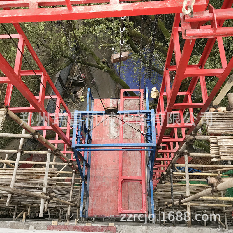 工地自升式龙门架建筑龙门架升降机物料提升机龙门架吊料机