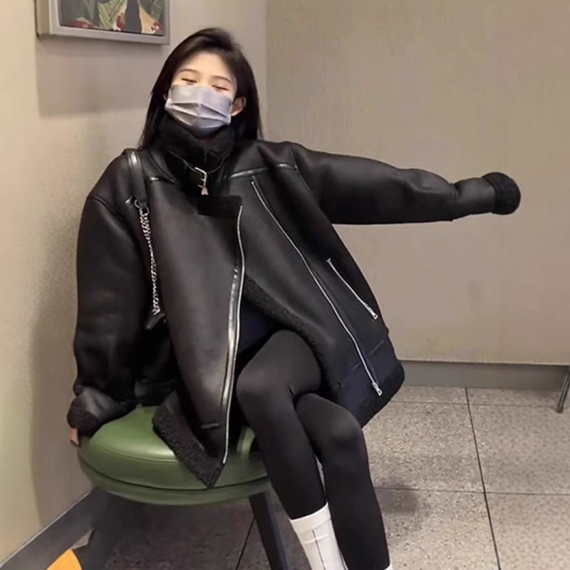 2024新型毛皮一体機車服感揚げ街黒子羊毛ショートコート女性冬|undefined