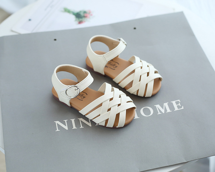 Baotou Sandals with Soft Sole Korean Hollow Small Leather Summer New Girl's Roman 2022 Children's Shoes_voghion.com