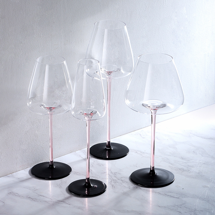 Crystal fuchsia wineglass