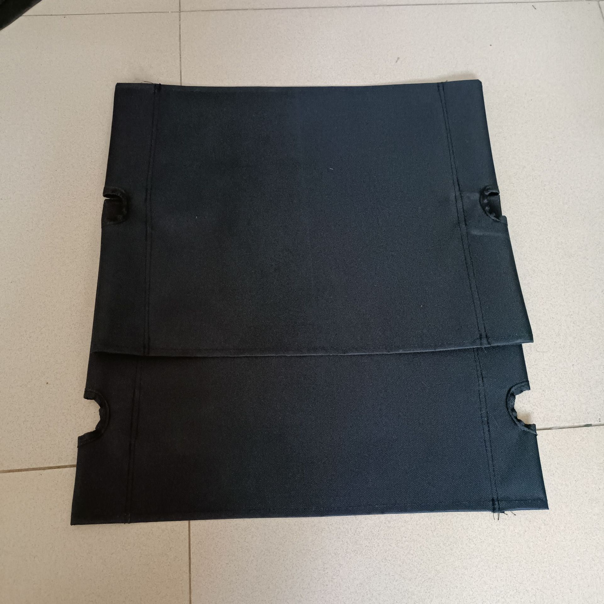 커밋 큰 검은 천