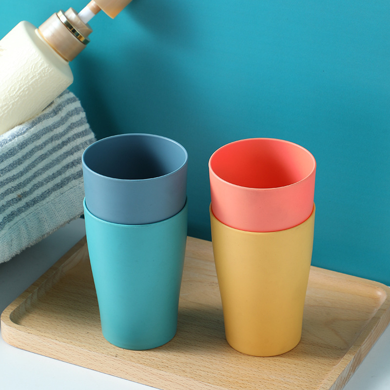 Copos para casa de banho infantis em plástico pp_voghion.com