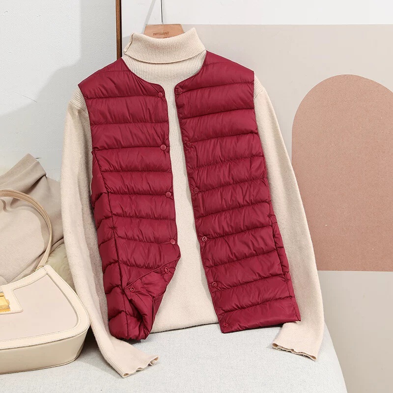 New National Standard 90% down Lightweight down Jacket for Women, Short Style, Autumn and Winter New Model, Lightweight Vest Inner Layer, Large Size New National Standard 90% down Lightweight down Jacket for Women, Short Style, Autumn and Winter New Model, Lightweight Vest Inner Layer, Large Size
