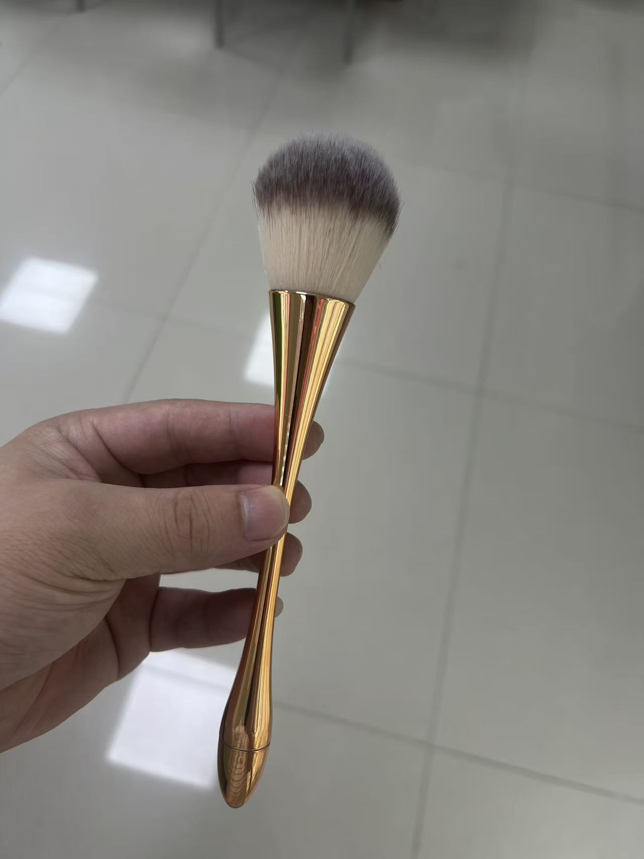 Cintura pequeña, cepillo de polvo suelto grande, cepillo de maquillaje, herramienta de belleza, corrector súper suave, cepillo de rubor, cepillo de maquillaje y reparación