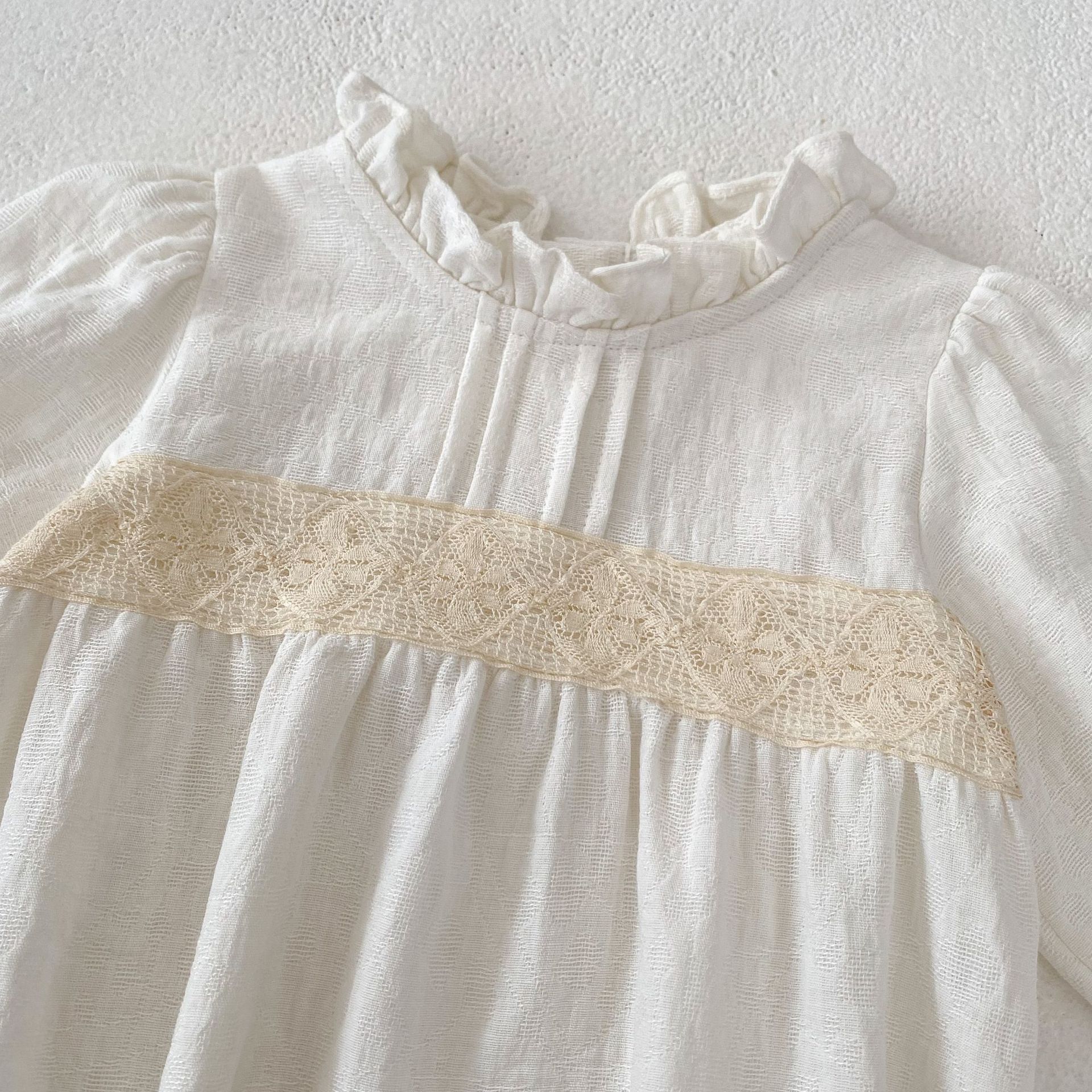 Ins2024 Autumn All Cotton New Girl Baby Long Sleeve Ha Yi Black Ear Collar Triangle Bag fart Crawler Clothes_voghion.com