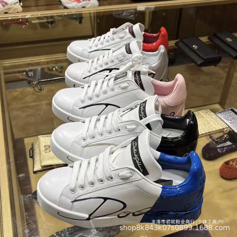 2025 Trendy Versatile Rivet Graffiti Hand-Painted Dg Painted Couple Shoes Women's Sneakers Genuine Leather Sports Casual White Shoes Men
