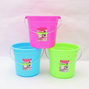 Factory direct drop-resistant green plastic bucket household bucket plastic bucket student water storage bucket