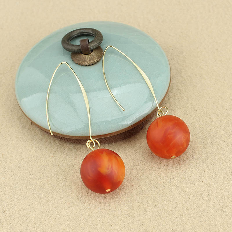 Simple and Minimalist Ethnic Style Honeycomb Imitation Round Bead Earrings for Women, Red Enamel Earrings, Lucky Year Earrings, Hook Earrings with a Unique and Refined Retro Style