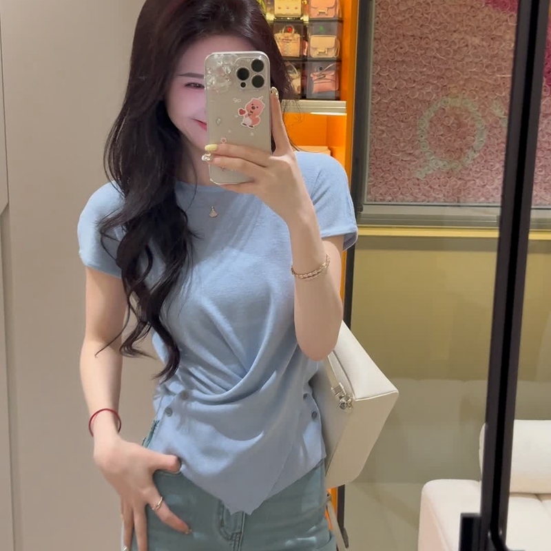 法式纽扣收腰短袖针织T恤女2025夏装新款气质时尚显瘦不规则上衣|undefined