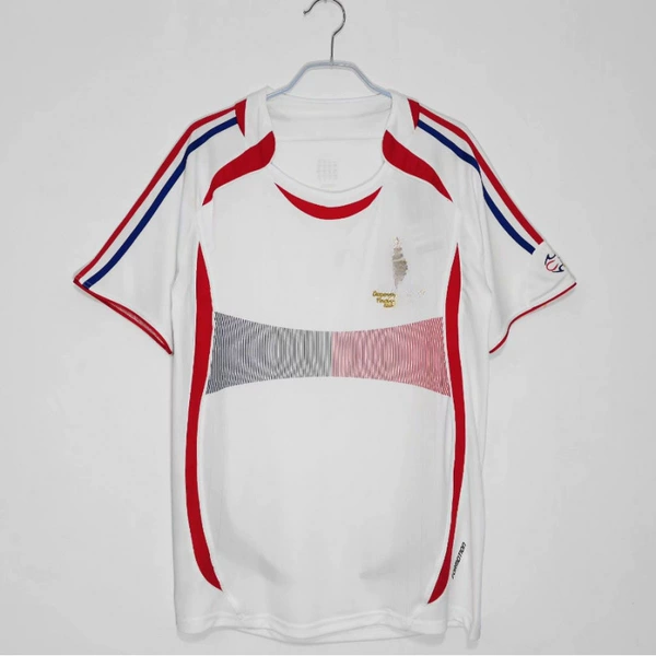 2006 season France away